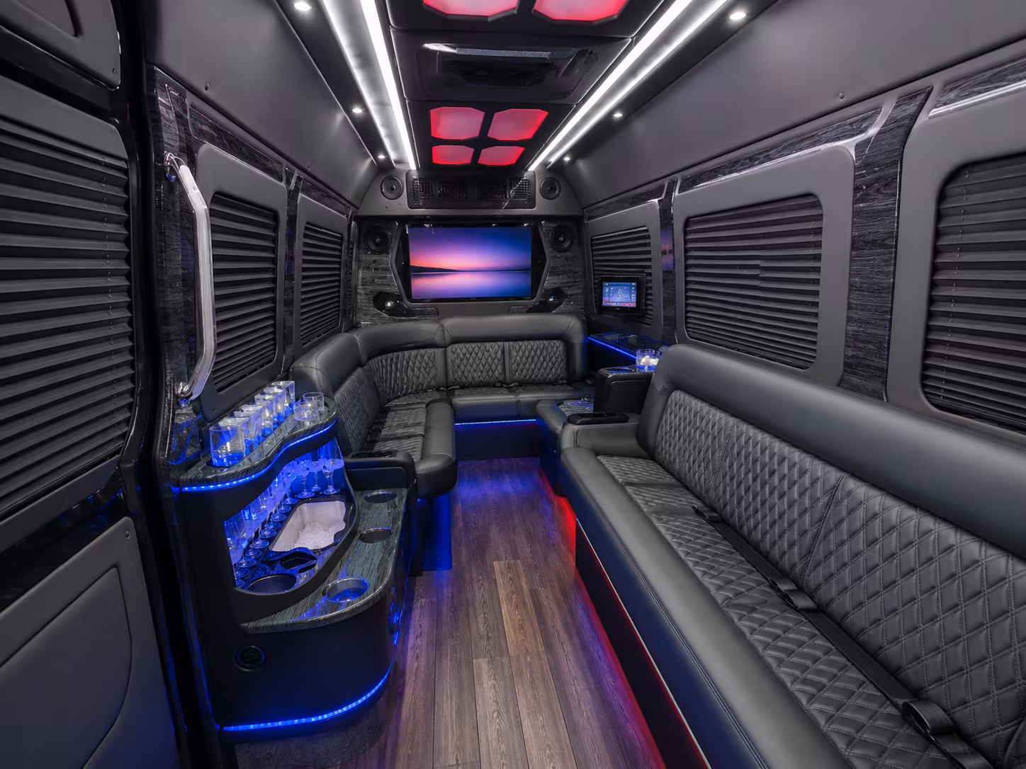 employee bus rentals for henderson healthcare and medical campus staff