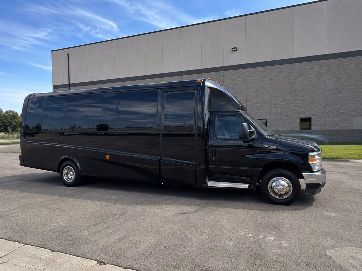 employee shuttle buses for henderson s growing corporate campuses