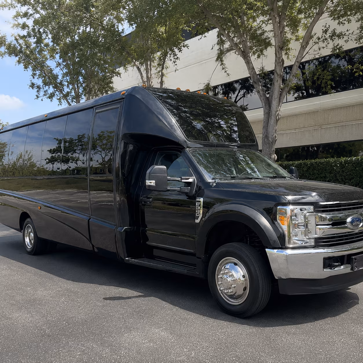 henderson holiday party bus rental