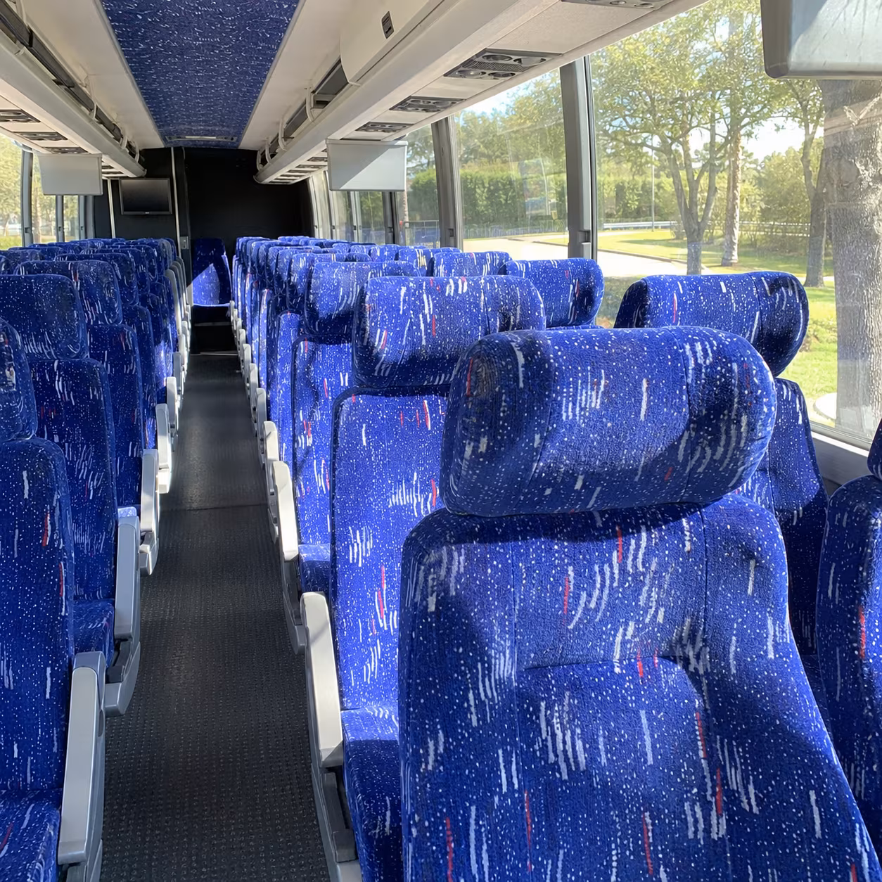 henderson senior ministry and outreach shuttle buses