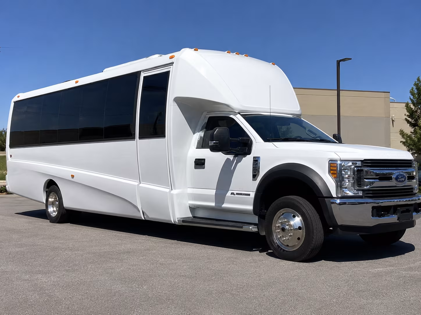 rent a bus in henderson for prom night dinner at the district at green valley ranch